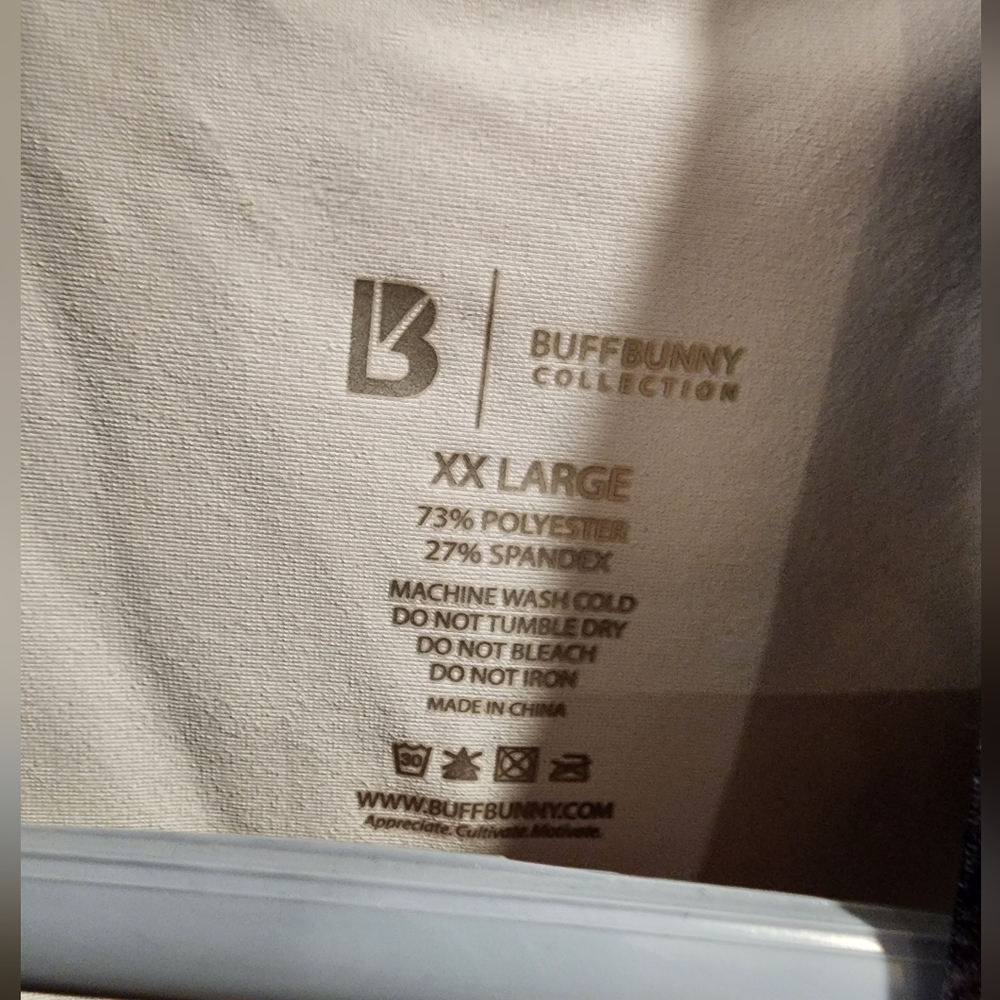 Buffbunny Marble Collection Jacket - image 3